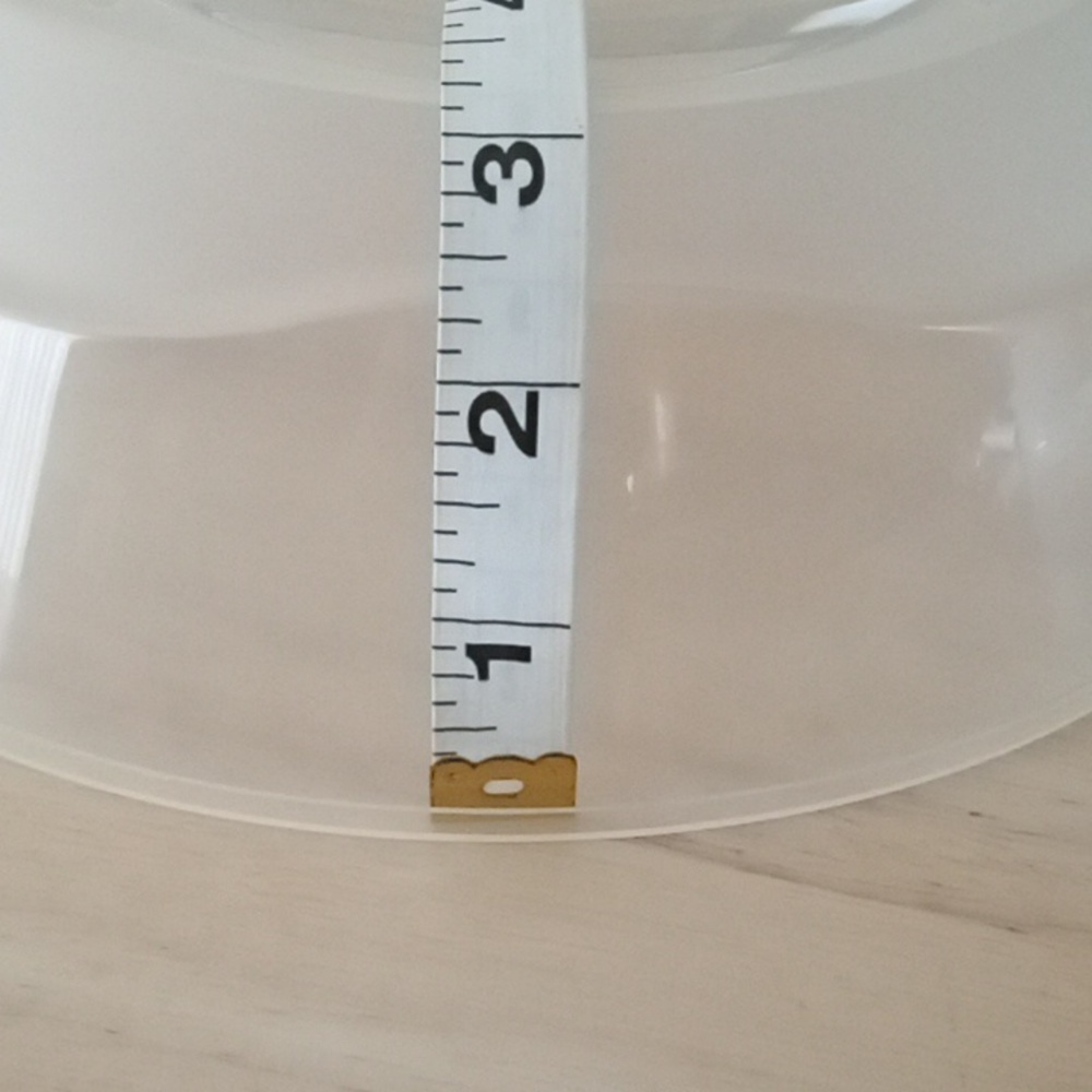 Salad Container - Picture 4 of 4